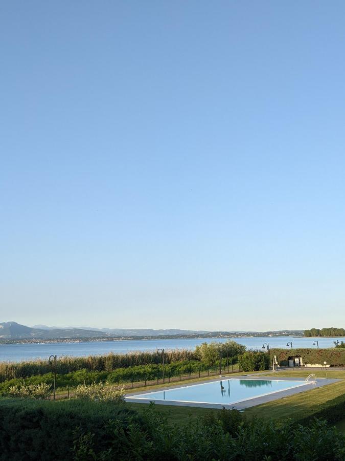 Vista - Lake & Pool Sirmione Exterior photo